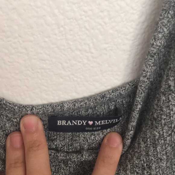 Brandy Melville top - Picture 3 of 3